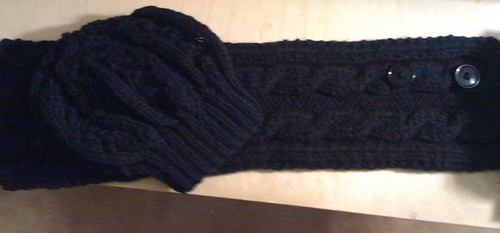 cowl and hat set layed out