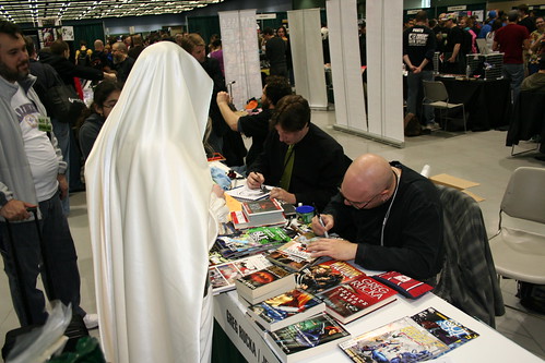 Erica getting Detective Comics signed by Greg Rucka