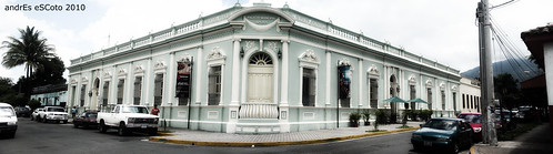 Palacio de Bellas Artes Santa Tecla 2010