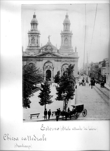 vista oriente de la Catedral de Santiago 1900