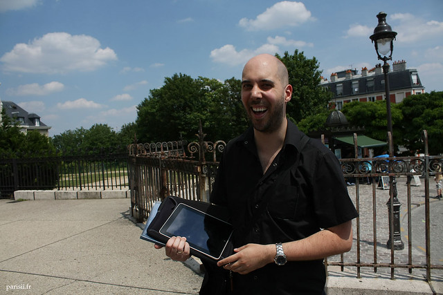 Notre ami le guide, avec son iPad, fort utile!