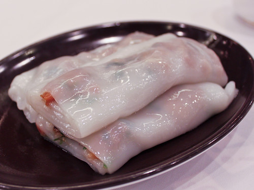 Char siu noodle wraps (稻香超級漁港)