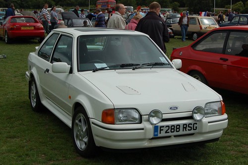 Ford Escort Gt 1988. 1988 Ford Escort Car Review