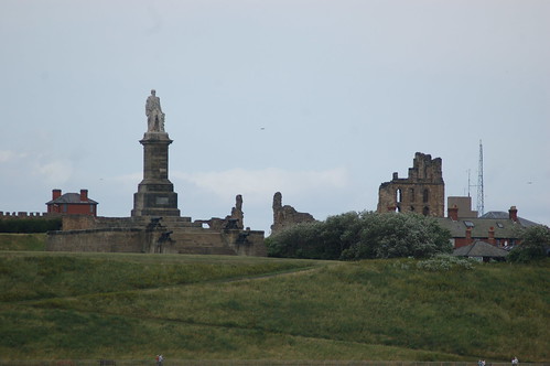 Tynemouth Priory Collingwood Statue Jul 10