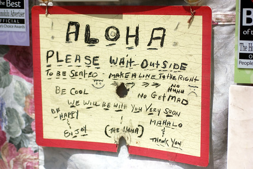 aloha sign @ ono hawaiian foods
