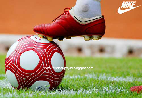 Nike_red-ball