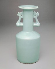 南宋-龍泉窯-青瓷鳳耳瓶