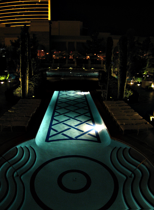 Wynn Vegas Large Pool at night
