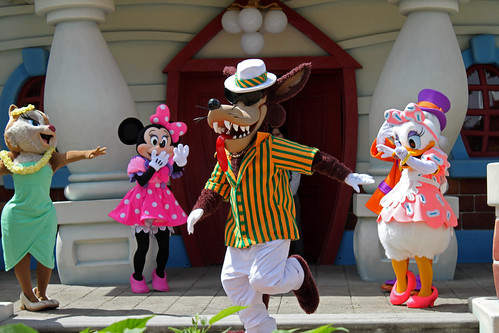 The Characters arrive in Toontown