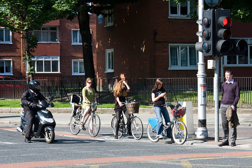 Dublin Cycle Chic - Afternoon Traffic