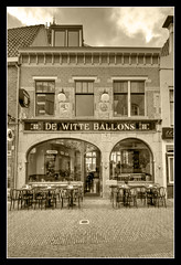 De Witte Ballons, Lijnmarkt Utrecht