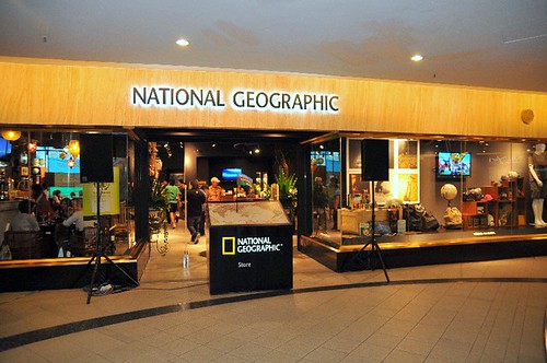 National Geographic Lot 10 1