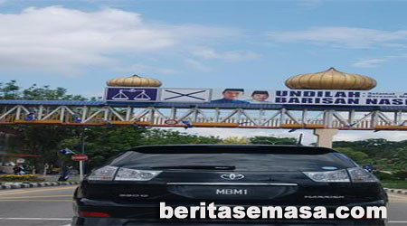 4798369807 2b3f59276d [GEMPAK] Senarai Kereta Mewah Orang Kenamaan(VVIP) di Malaysia 