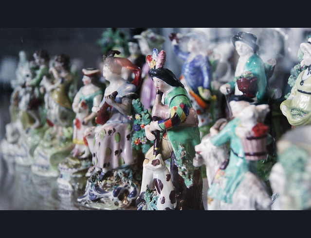 Ceramic figures