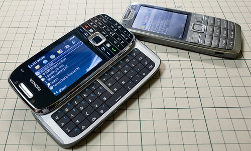 Nokia E75 & E52