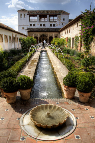 Patio de la acequia. Generalife. Alhambra.