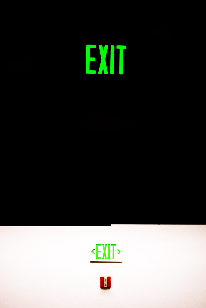 exit in green