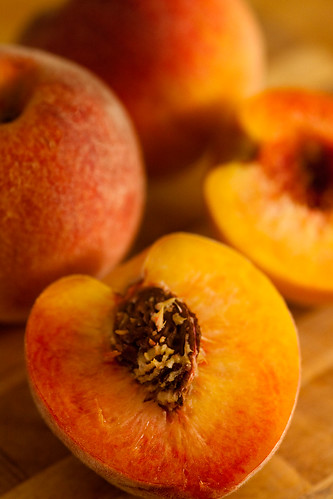 Organic Frost Peaches 