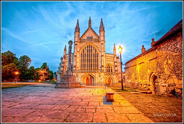 Titre de la photo : Winchester Cathedral - c mobilevirgin via www.flickr.com