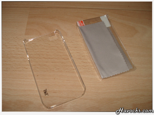 T'nB Clip'on Case for iPhone 4 - 02