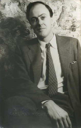 Roald Dahl, 1954