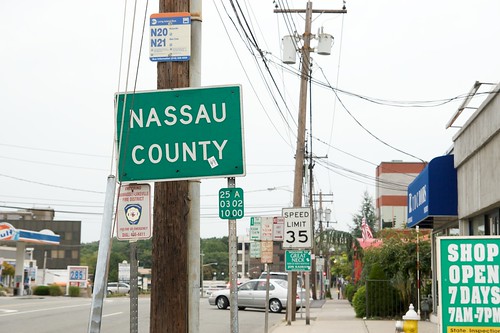 Nassau County Line on Northern Blvd.