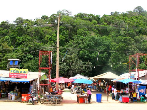Ban Saladan market