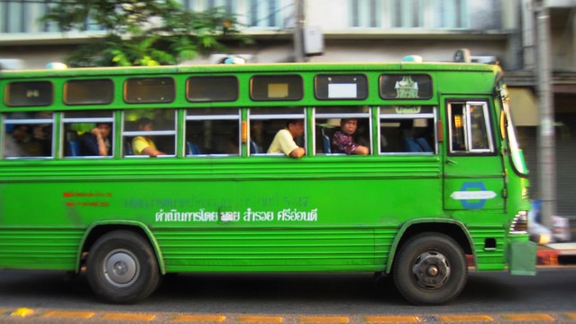bus thai