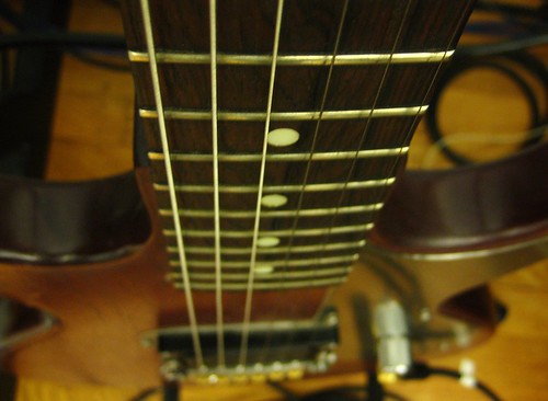 2010-08-22 guitar 003