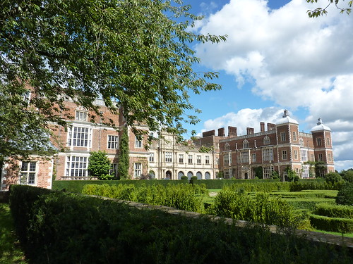 Hatfield House  Hertfordshire England (4)