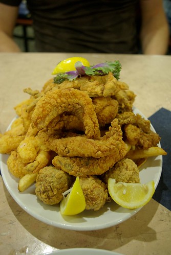 1/2 Seafood Platter @ Deanie's