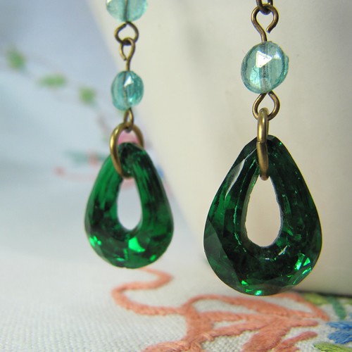 kyle richards emerald earrings. s emerald wont see