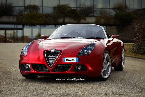 Alfa Romeo Duetto front