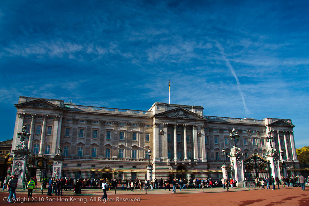 Buckingham Palace @ London, England