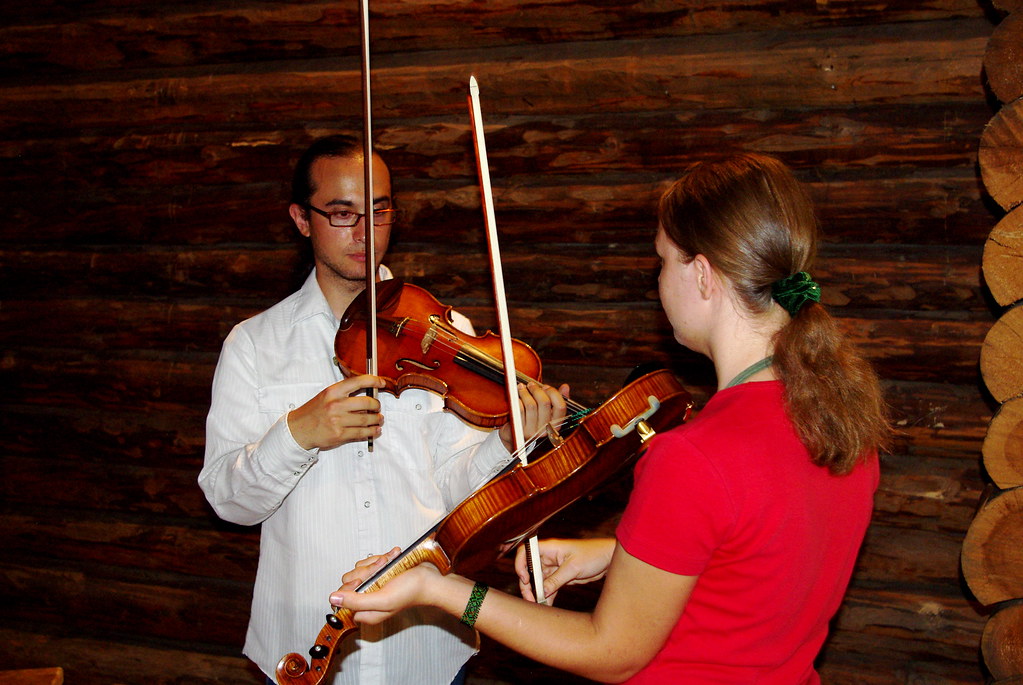 : Bluegrass fiddle masterclass