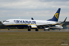 EI-EBL - 37529 - Ryanair - Boeing 737-8AS - Luton - 100726 - Steven Gray - IMG_8023