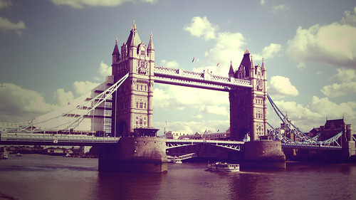 フリー写真素材|建築・建造物|橋|タワーブリッジ|イギリス|ロンドン|