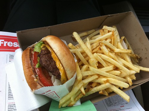 Wed July 21, 2010: In-N-Out Burger #36 – Cheeseburger – Daly City, CA