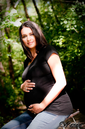 Photo shoot (pregnant) - Naushine Sept.17,2010 069