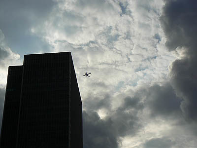 avion dans le ciel de CW.jpg