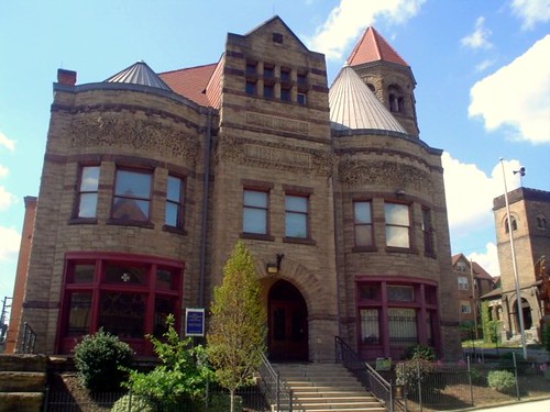 Braddock's Carnegie Library (by: rian_bean, creative commons license)