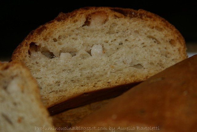 Pane al lardo e cipolla