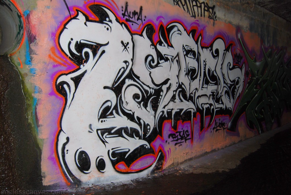7 Seas Graffiti Piece Oakland CA. 