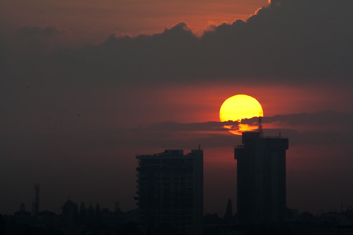 フリー写真素材|建築・建造物|高層ビル|夕日・夕焼け・日没|インド|