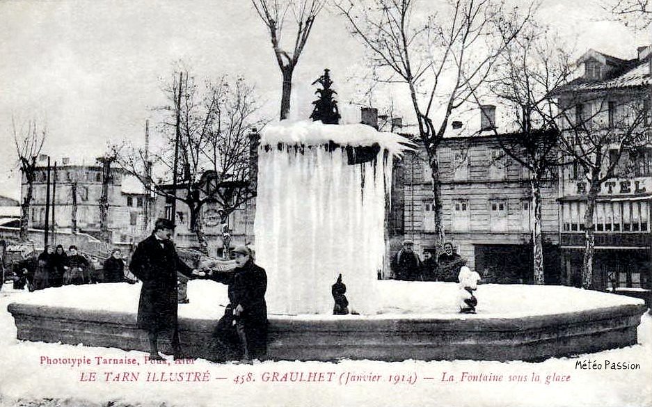 fontaine de Graulhet gelée en janvier 1914