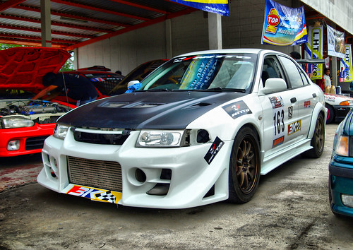 2011 Modified Mitsubishi Evo 6 preview and performance with wallpapers