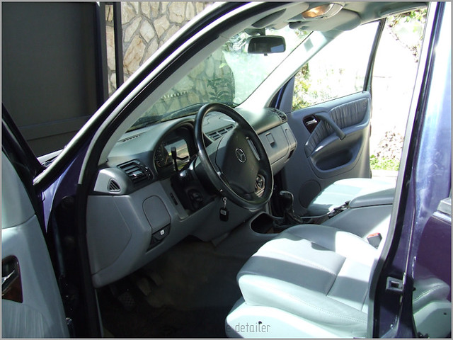 Mercedes ML detallado
interior-40