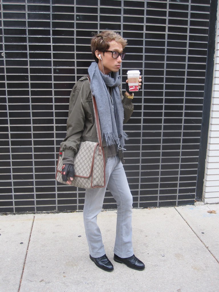 Saree's Celine Tote  Amy Creyer's Chicago Street Style Fashion Blog