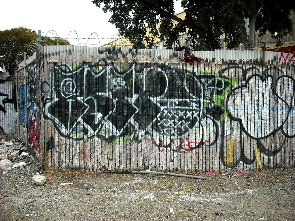 ASTRO graffiti - Oakland, Ca