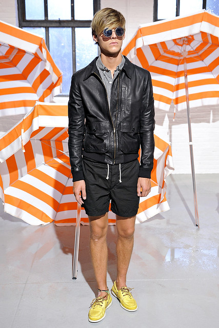 Robbie Wadge3420_SS11_NY Band of Outsiders(VOGUEcom)